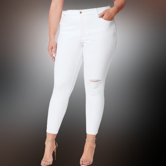 Jessica Simpson Womens Plus High Rise Destroyed Skinny Jeans Size 18W NWT - Picture 1 of 13